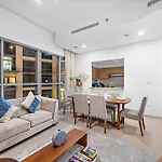 Modern 2Br Flat In Bellevue Tower Walk To Dubai Mall