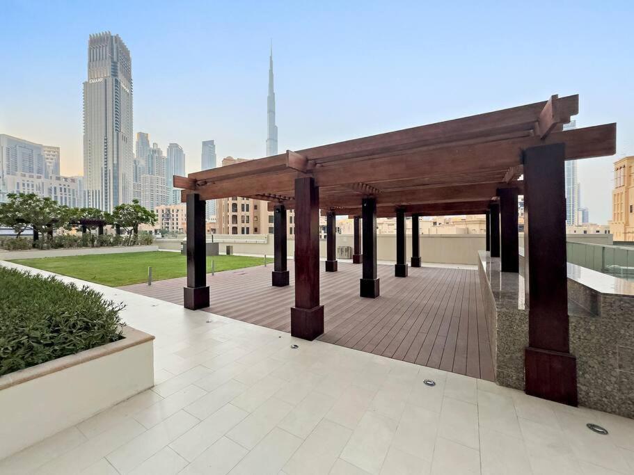 Modern 2br Flat In Bellevue Tower Walk To Mall Appartement