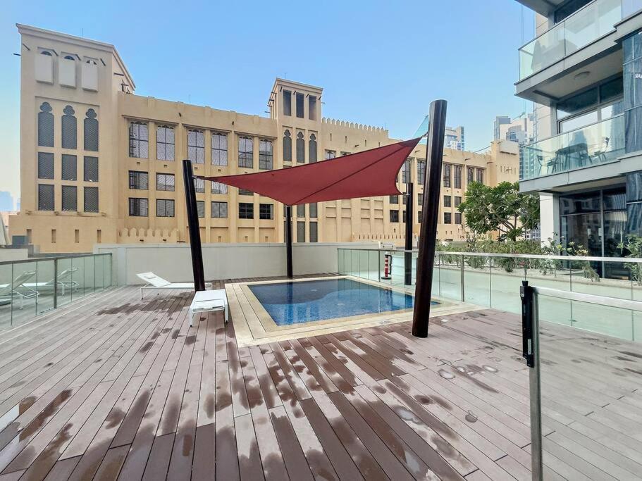 Modern 2br Flat In Bellevue Tower Walk To Mall *