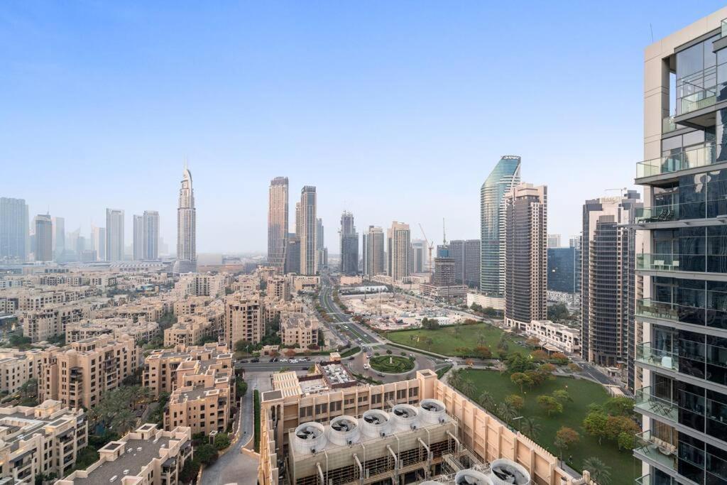 Modern 2br Flat In Bellevue Tower Walk To Mall Dubai